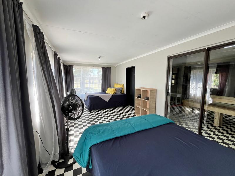 6 Bedroom Property for Sale in Oranjeville Free State